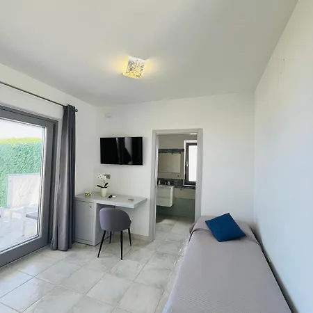Le Palme Bed and Breakfast 3*